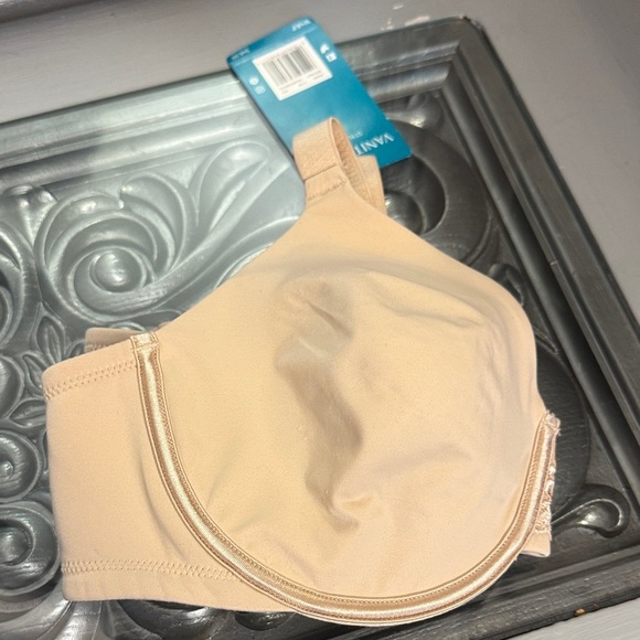 Vanity Fair 40C Beige Beauty Back Minimizer Stretch Women's Bra - Picture 6 of 6